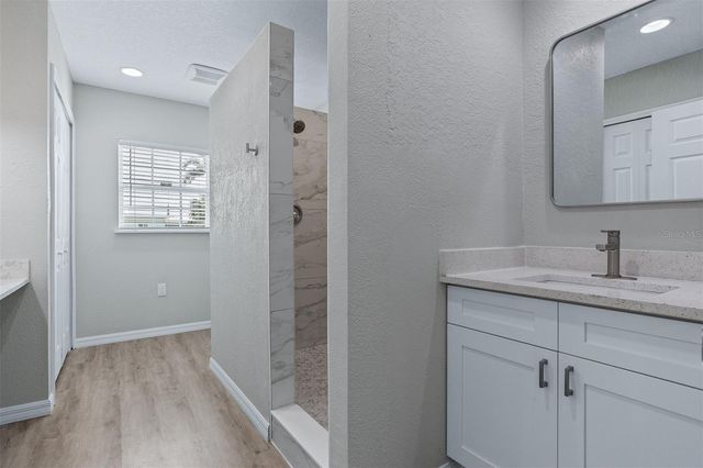 711 BAYSHORE DRIVE, Tarpon Springs, FL 34689