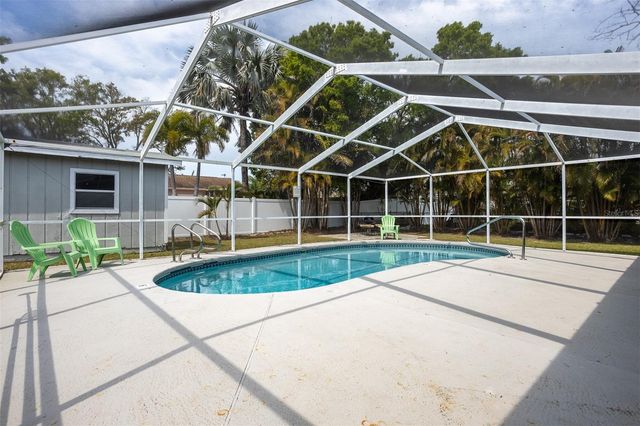 711 BAYSHORE DRIVE, Tarpon Springs, FL 34689