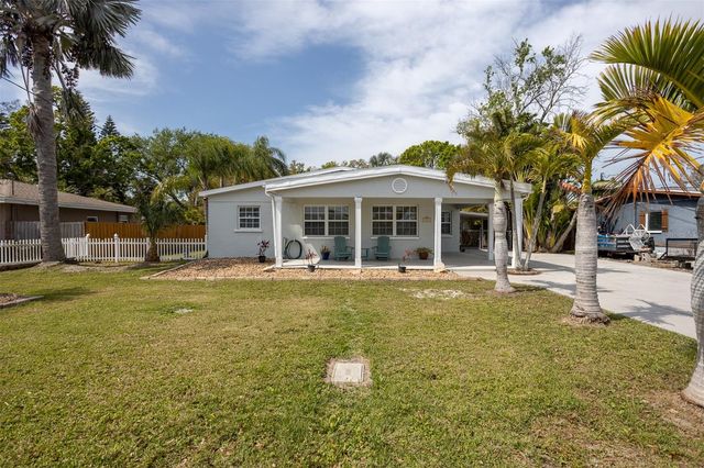711 BAYSHORE DRIVE, Tarpon Springs, FL 34689