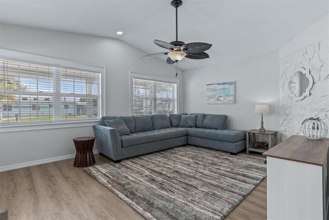 711 BAYSHORE DRIVE, Tarpon Springs, FL 34689