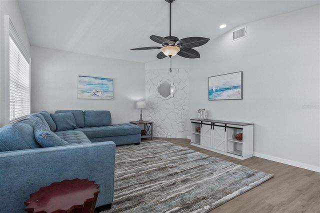 711 BAYSHORE DRIVE, Tarpon Springs, FL 34689