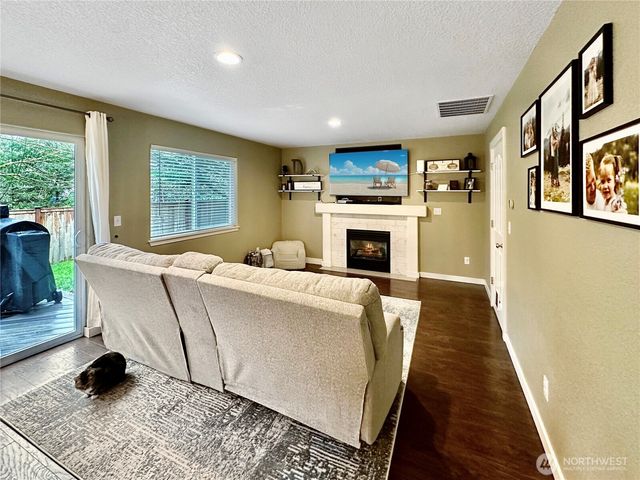 3112 Swordfern Drive NW, Olympia, WA 98502