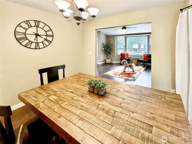 3112 Swordfern Drive NW, Olympia, WA 98502