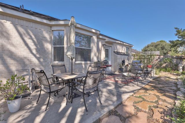 218 River Briar Lane, Richmond, TX 77406