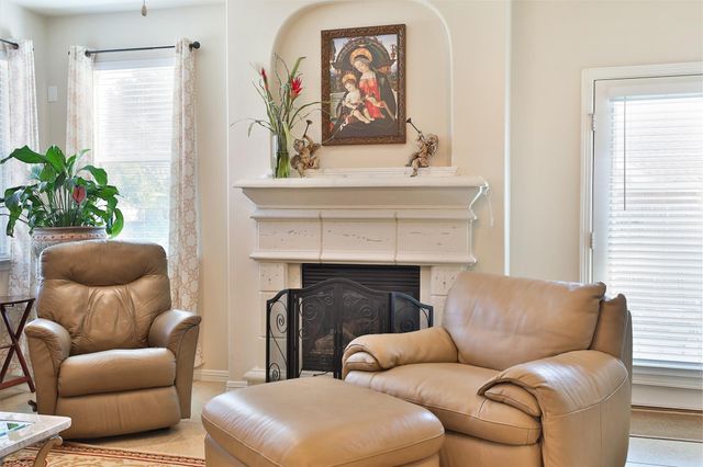 218 River Briar Lane, Richmond, TX 77406