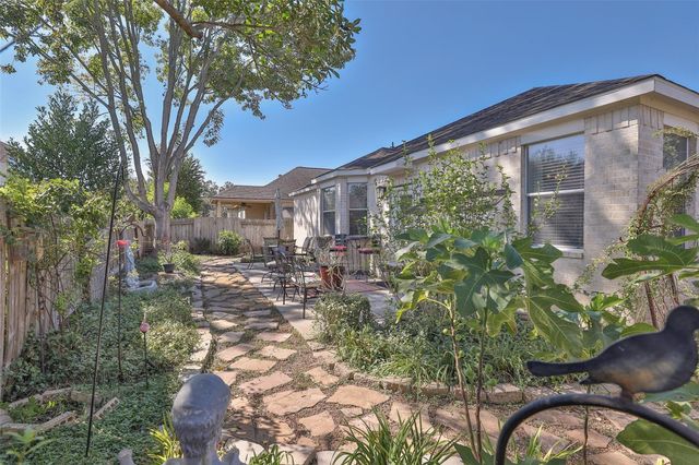 218 River Briar Lane, Richmond, TX 77406