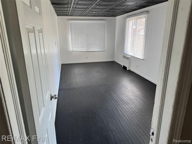 1349 Devonshire Road, Grosse Pointe, MI 48230