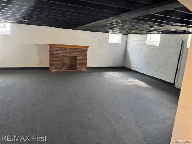 1349 Devonshire Road, Grosse Pointe, MI 48230