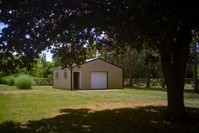 3467 Grand Blanc Road, Mundy Twp, MI 48473