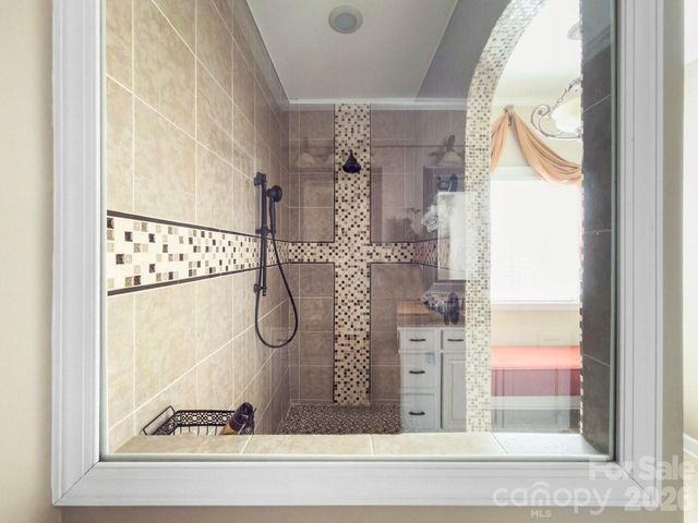 25 Blenheim Court NE, Concord, NC 28025