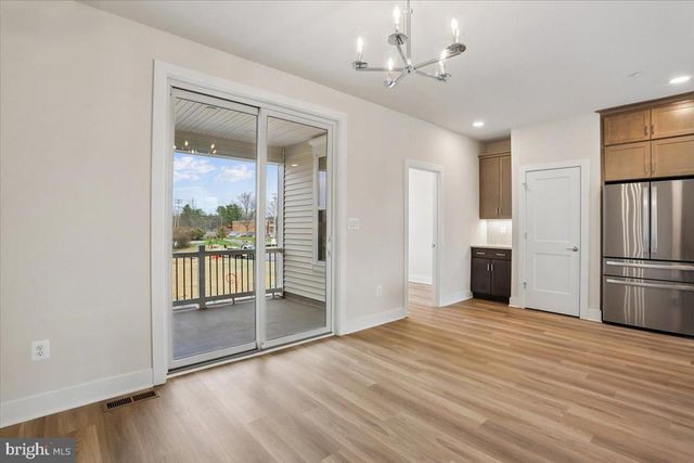 102 ALLEN LN, Poolesville, MD 20837