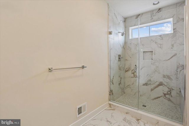 102 ALLEN LN, Poolesville, MD 20837