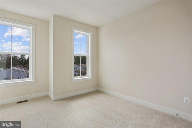 102 ALLEN LN, Poolesville, MD 20837