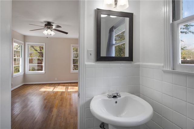 623 Field Ave, Taft, TX 78390