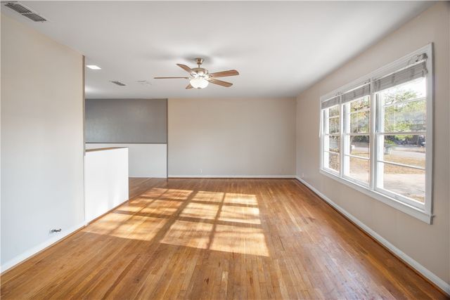 623 Field Ave, Taft, TX 78390