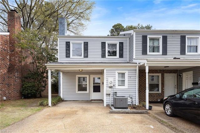 2905 N Radcliffe LN, Chesapeake, VA 23321
