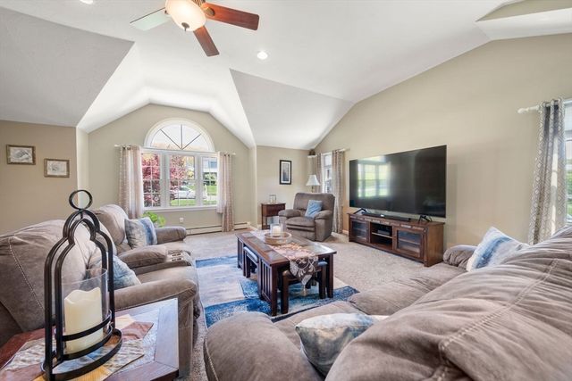 29 S Central St, Milford, MA 01757