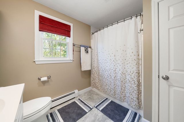 29 S Central St, Milford, MA 01757