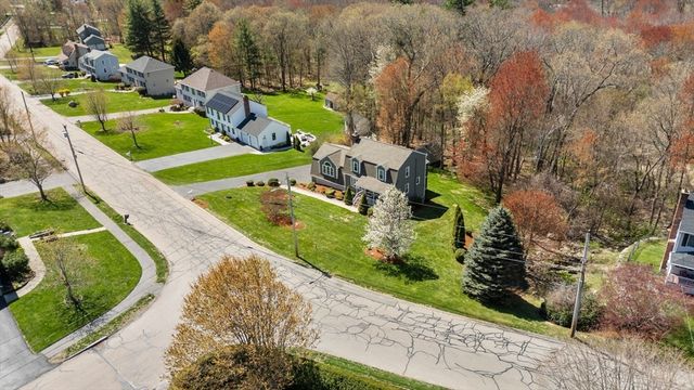 29 S Central St, Milford, MA 01757