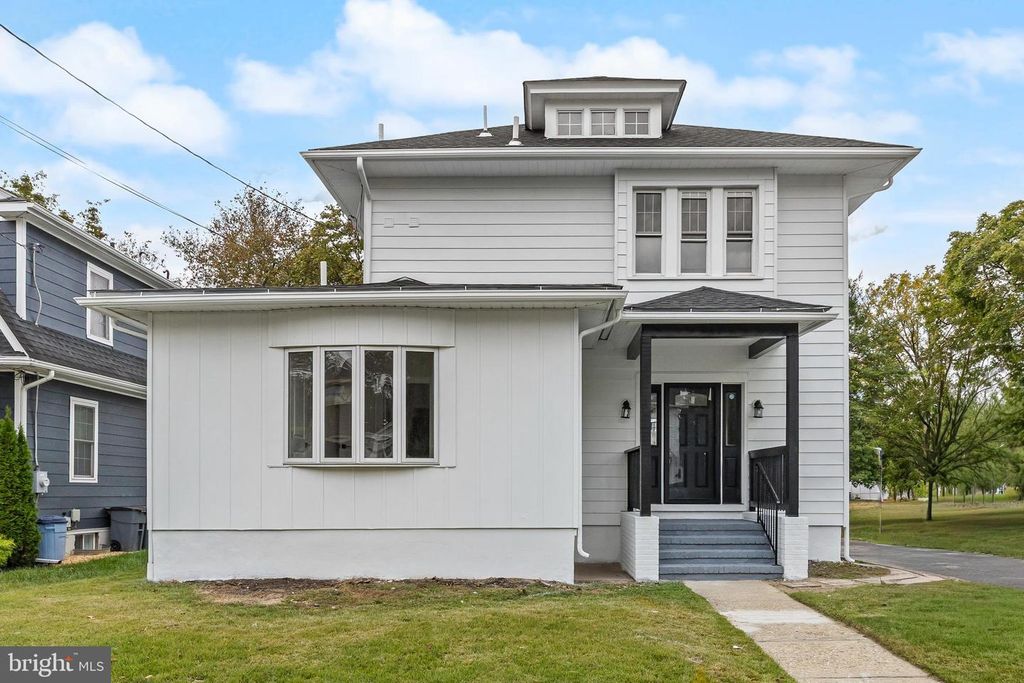 21 S COLUMBIA ST, Woodbury, NJ 08096