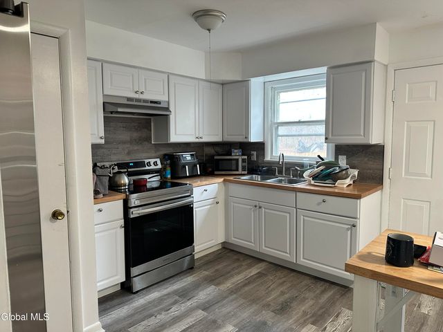 217 Mount Hope Drive, Albany, NY 12202