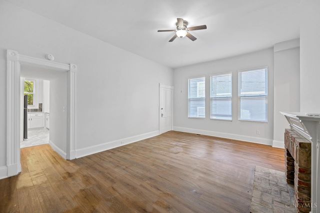 2232 Kemper Lane, Cincinnati, OH 45206