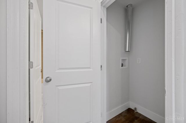 2232 Kemper Lane, Cincinnati, OH 45206