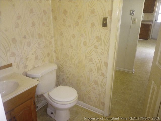 5108 Queensdale Drive, Fayetteville, NC 28304