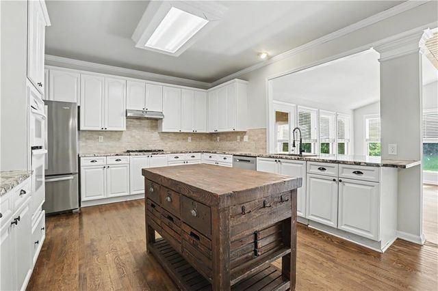 1738 Mulberry Lake Drive, Dacula, GA 30019