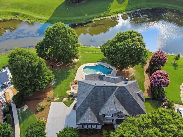 1738 Mulberry Lake Drive, Dacula, GA 30019