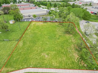50272 Grand River Avenue, Wixom, MI 48393