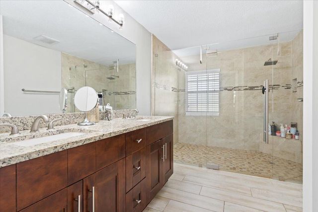 16155 69th Street N, Loxahatchee, FL 33470