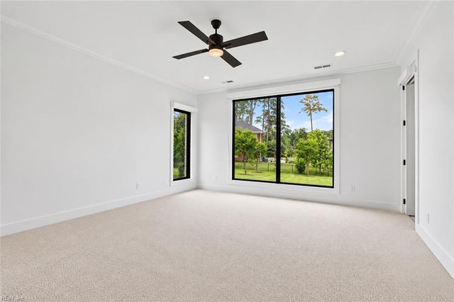 1316 Lambeth LN, Virginia Beach, VA 23455