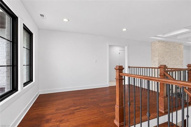 1316 Lambeth LN, Virginia Beach, VA 23455