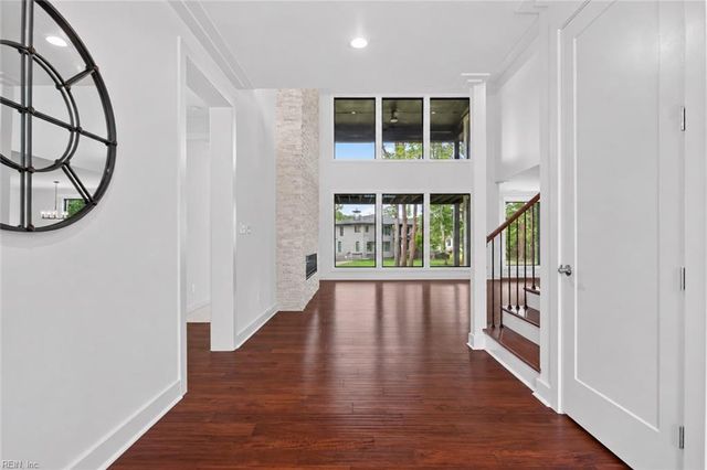 1316 Lambeth LN, Virginia Beach, VA 23455