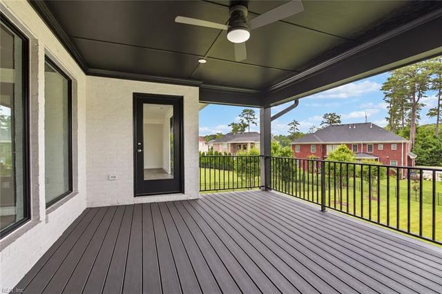 1316 Lambeth LN, Virginia Beach, VA 23455