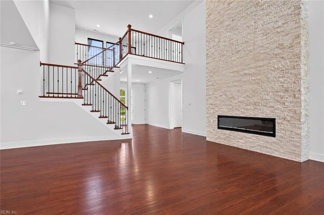 1316 Lambeth LN, Virginia Beach, VA 23455
