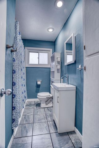 1117 S Englewood Avenue, Evansville, IN 47714