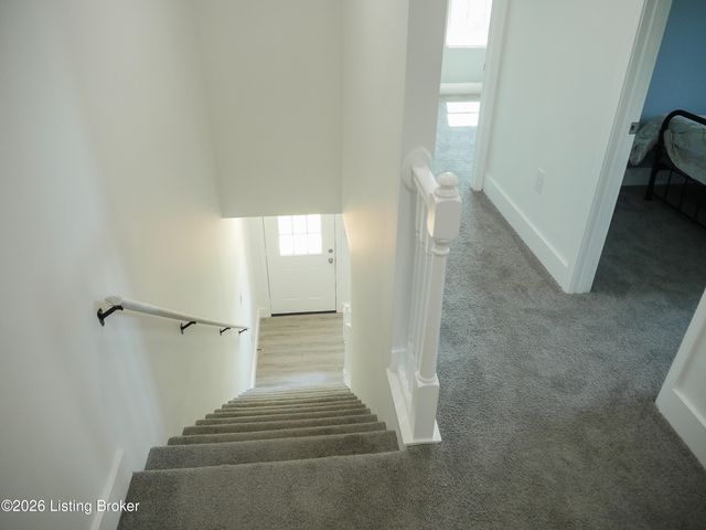 927 Algonquin Pkwy, Louisville, KY 40208