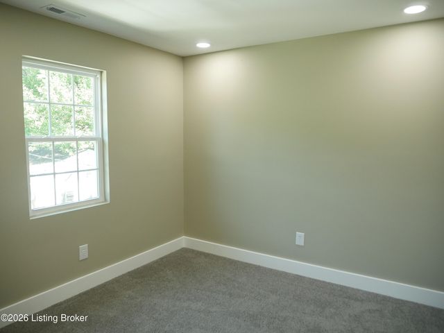 927 Algonquin Pkwy, Louisville, KY 40208