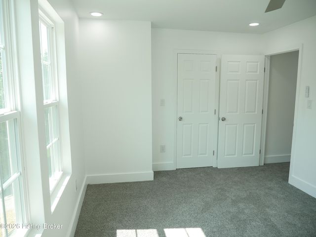 927 Algonquin Pkwy, Louisville, KY 40208