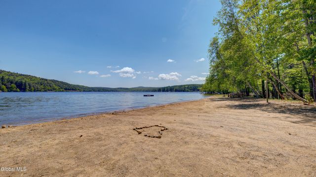 1649 N Shore Road, Day, NY 12835