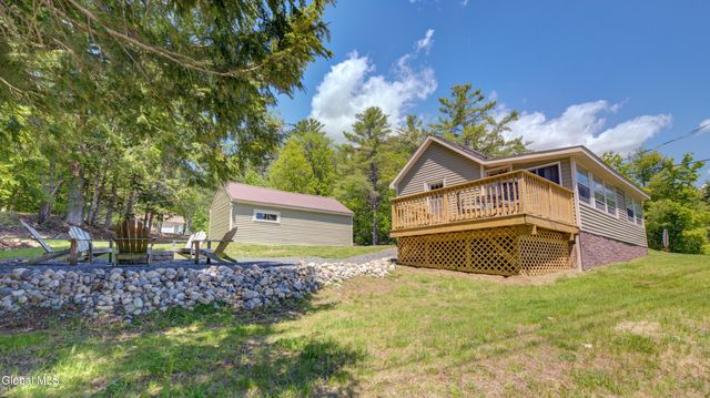 1649 N Shore Road, Day, NY 12835