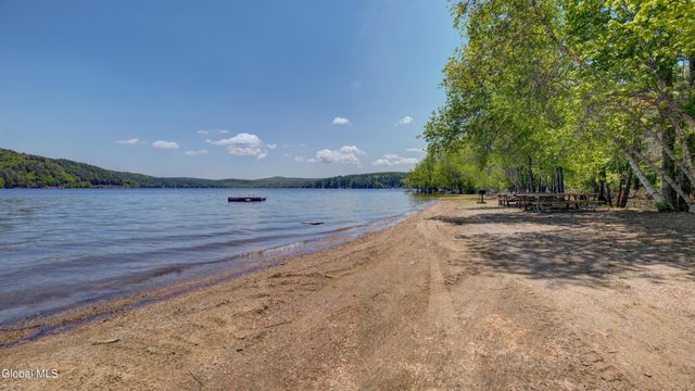 1649 N Shore Road, Day, NY 12835