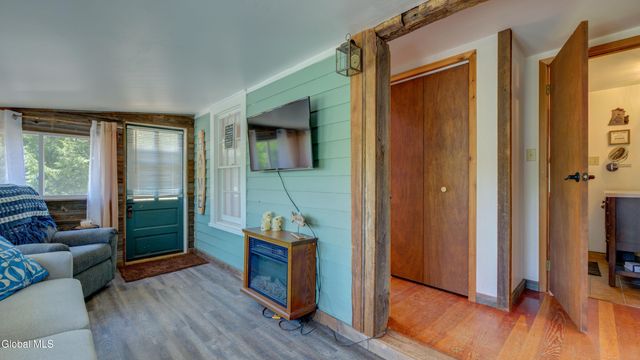 1649 N Shore Road, Day, NY 12835