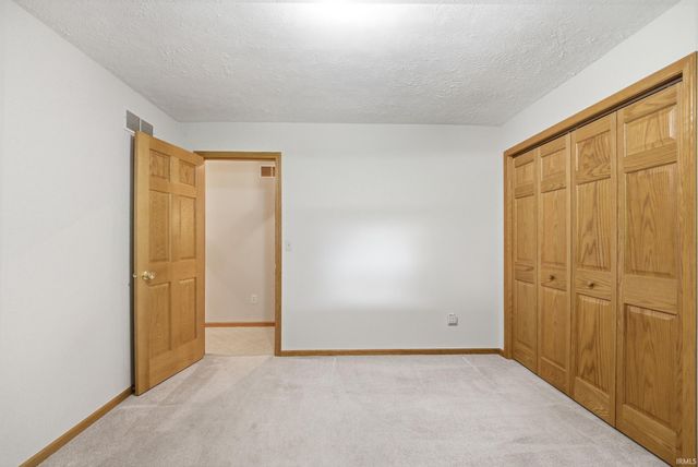 1819 Bent Tree Trail, West Lafayette, IN 47906
