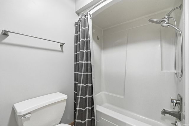 1819 Bent Tree Trail, West Lafayette, IN 47906