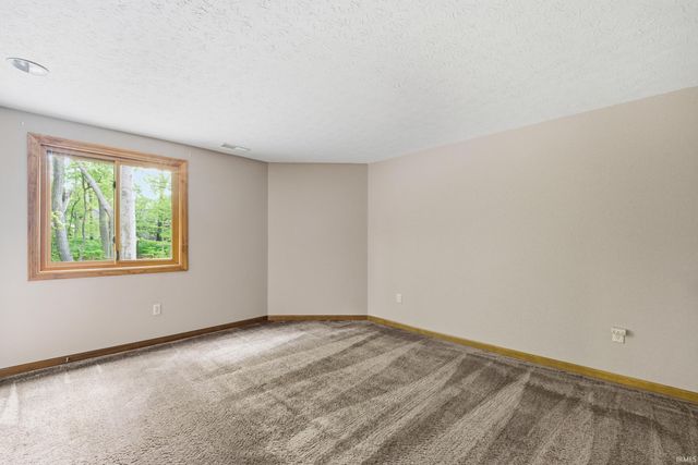 1819 Bent Tree Trail, West Lafayette, IN 47906