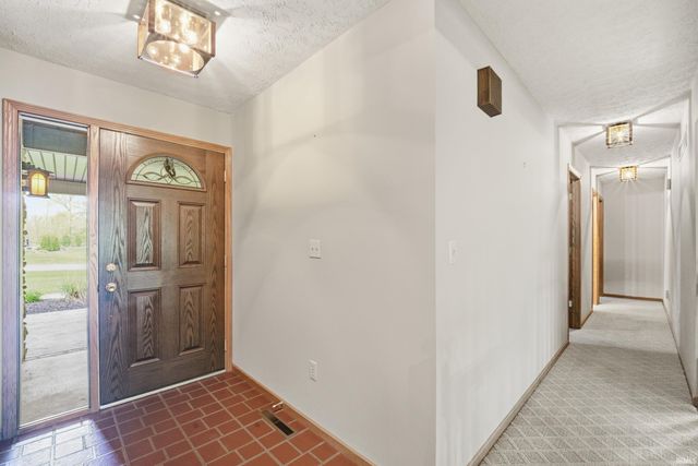 1819 Bent Tree Trail, West Lafayette, IN 47906