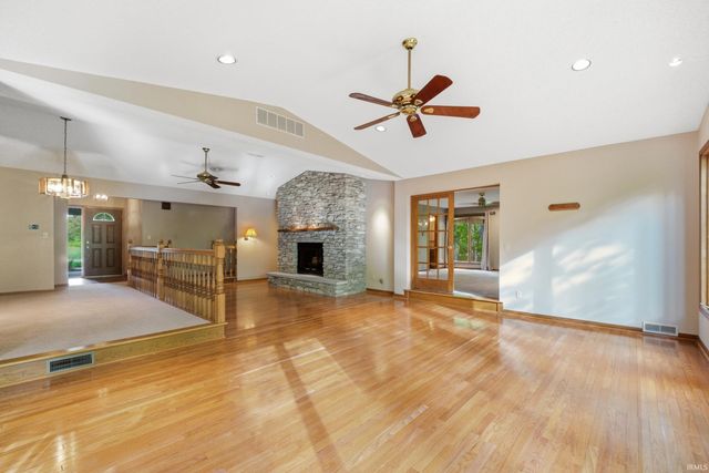 1819 Bent Tree Trail, West Lafayette, IN 47906